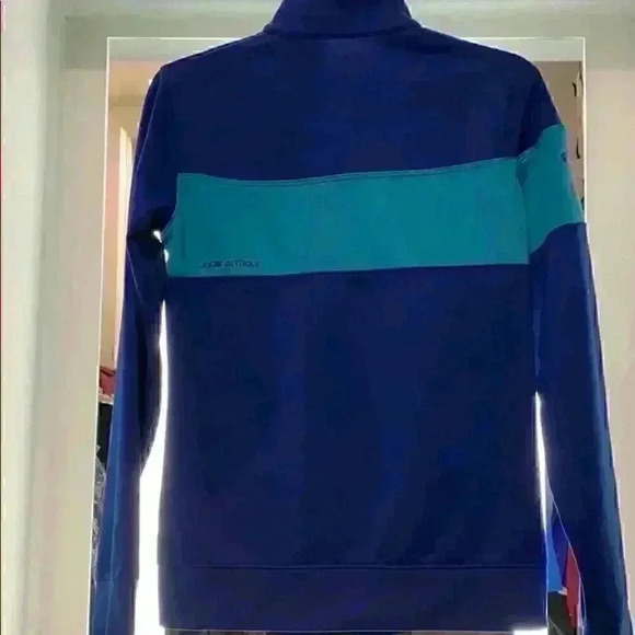 ✨UnderArmour Lightweight Jacket in Great Condition - Picture 2 of 5